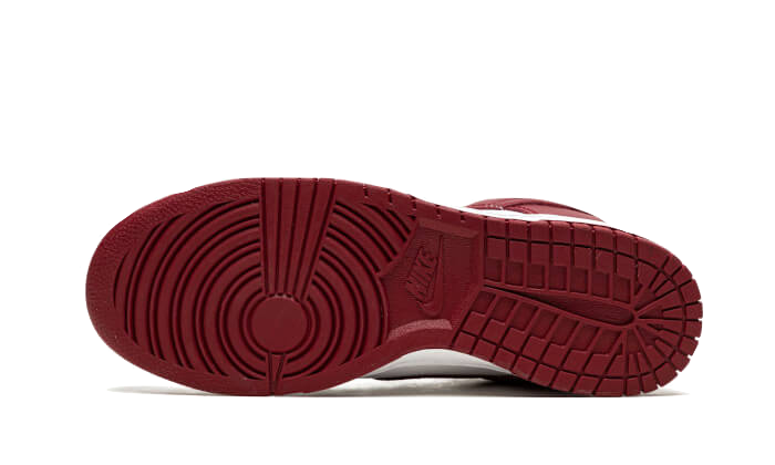 Dunk Low Team Red
