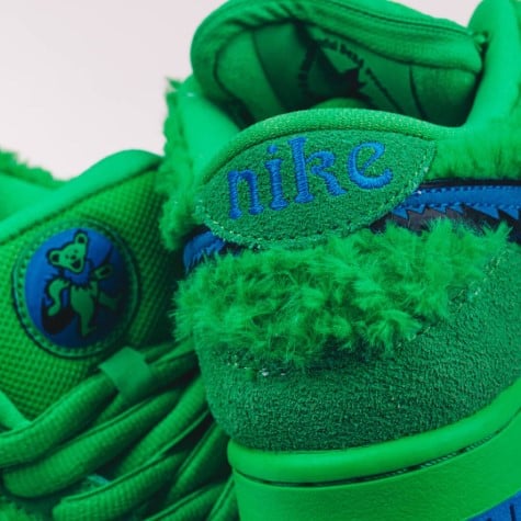 SB Dunk Low Grateful Dead Bears Green