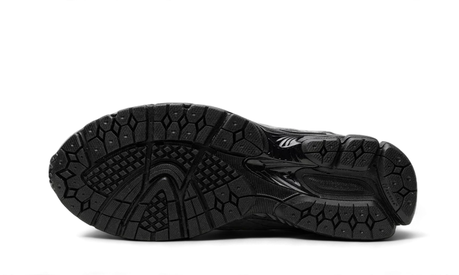2002R Gore-Tex Charcoal JJJJOUND