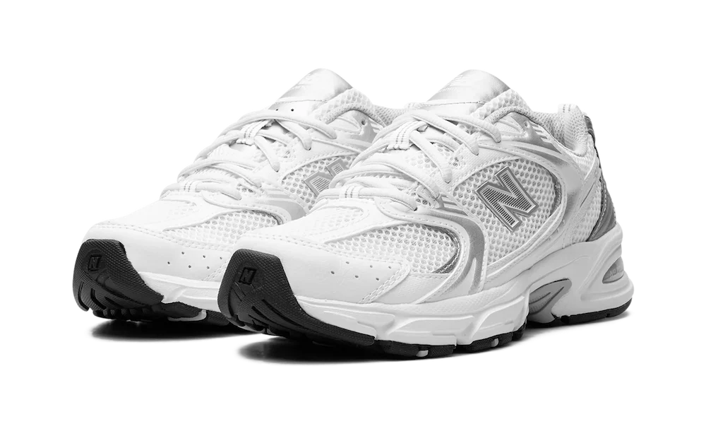 530 Munsell Silver White