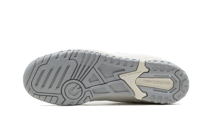 550 White Timberwolf