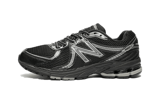 860 V2 Black Silver