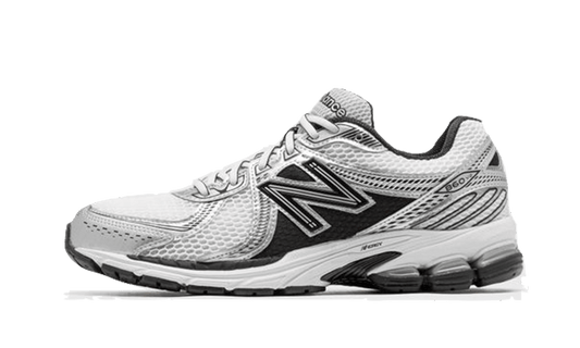 860 V2 Black White Silver
