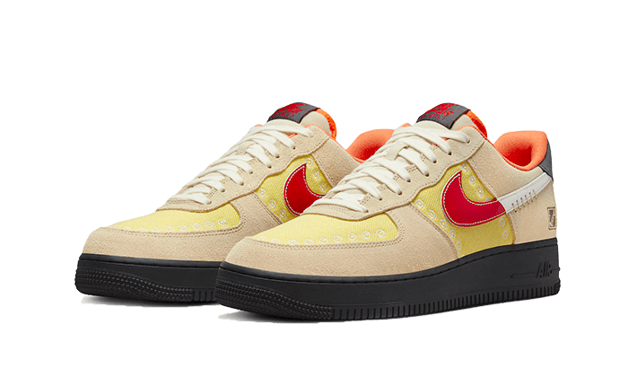 Air Force 1 Low '07 LX Somos Familia