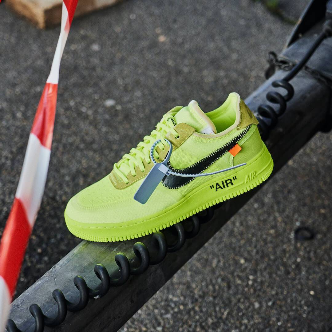 Air Force 1 Low Off-White Volt