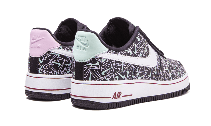 Air Force 1 Low Valentine's Day (2020)