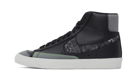 Blazer Mid 77 Vintage Black Light Bone