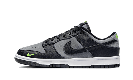 Dunk Low Black Grey Green Strike