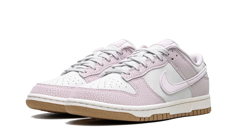 Dunk Low Next Nature Platinum Violet