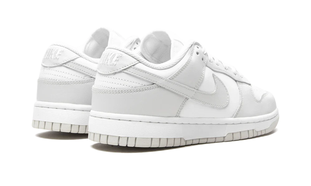 Dunk Low Photon Dust