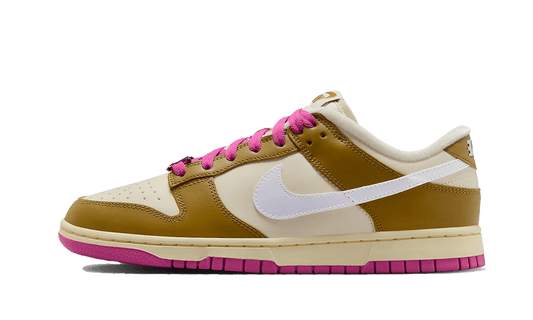 Dunk Low SE Bronzine Pink