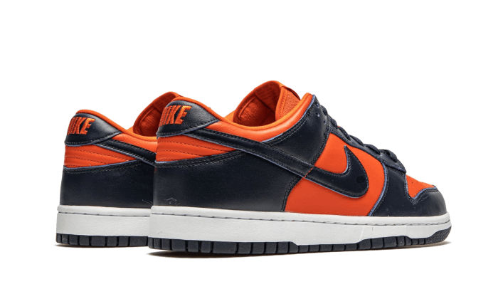 Dunk Low SP Champ Colors