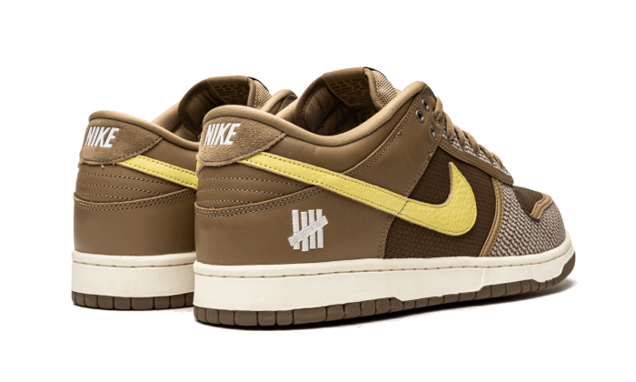 Dunk Low SP UNDEFEATED Canteen Dunk vs. AF1 Pack