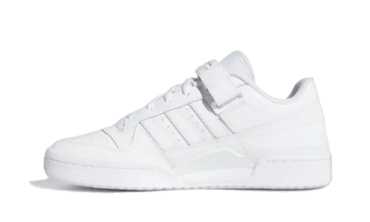 Forum Low Triple White