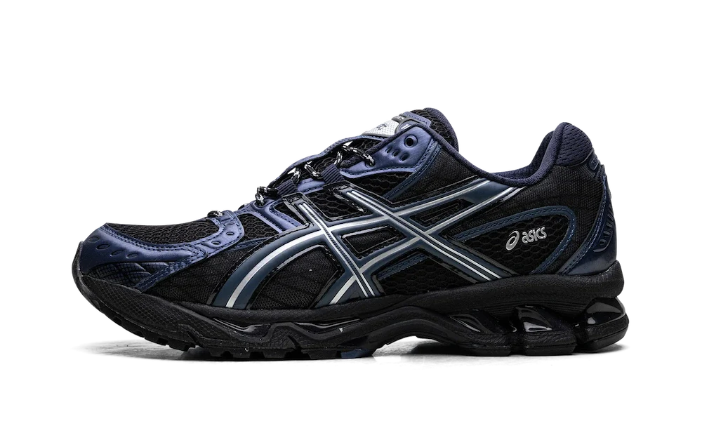 Gel-Nimbus 10.1 Black Grand Shark