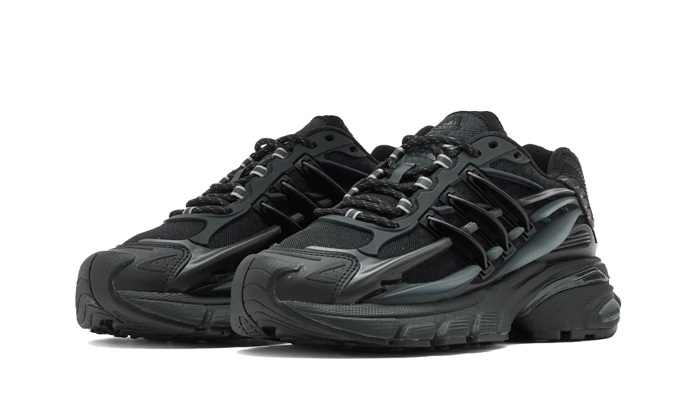Jellyfish x Pharrell Triple Black