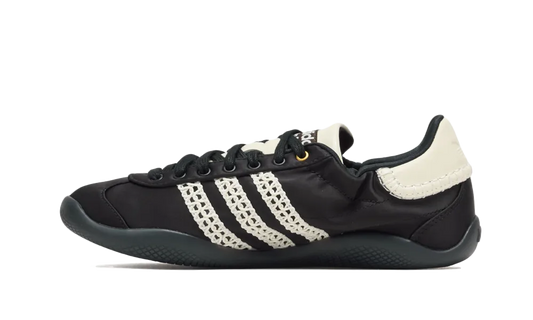 Karintha Wales Bonner Low Satin Black