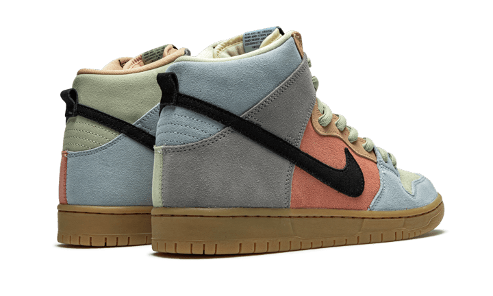 SB Dunk High Spectrum