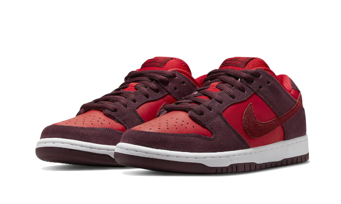 SB Dunk Low Cherry