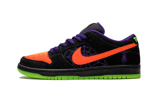 SB Dunk Low "Night of Mischief"