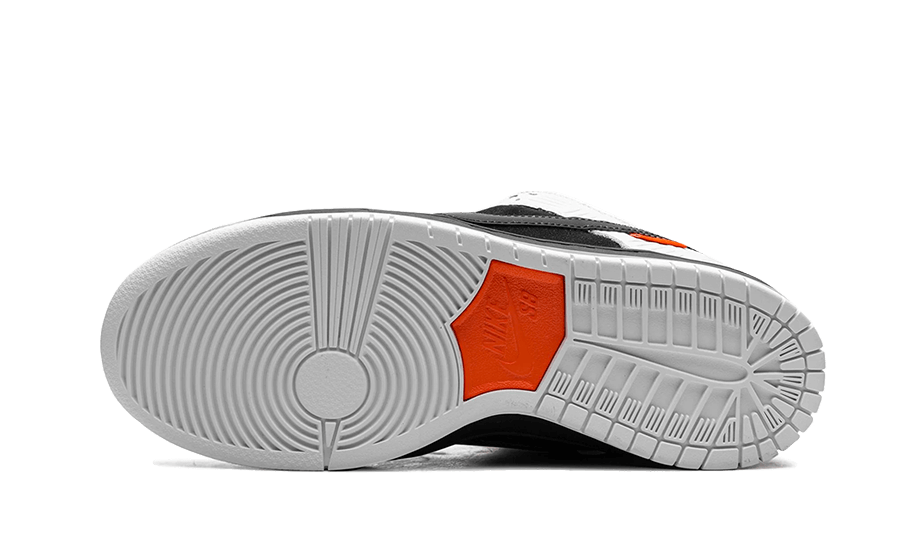 SB Dunk Low TIGHTBOOTH