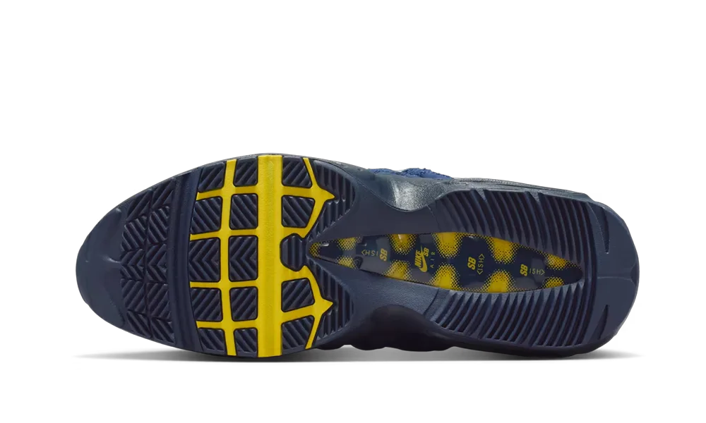 SB x Air Max 95 Eric Koston Obsidian