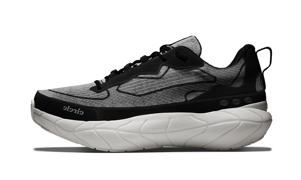 Supernatural Runner Black