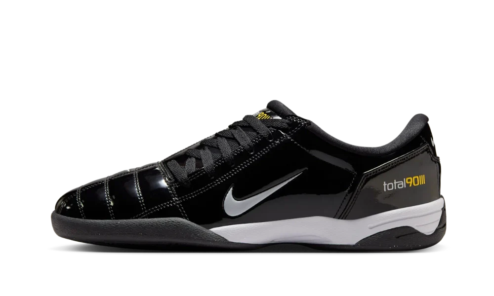 Total 90 Black White
