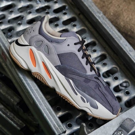 Yeezy 700 Magnet