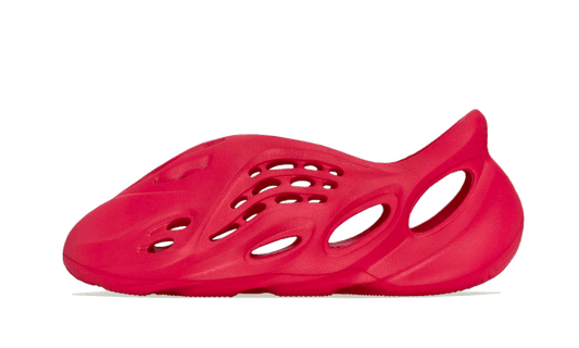Yeezy Foam RNNR Vermillion