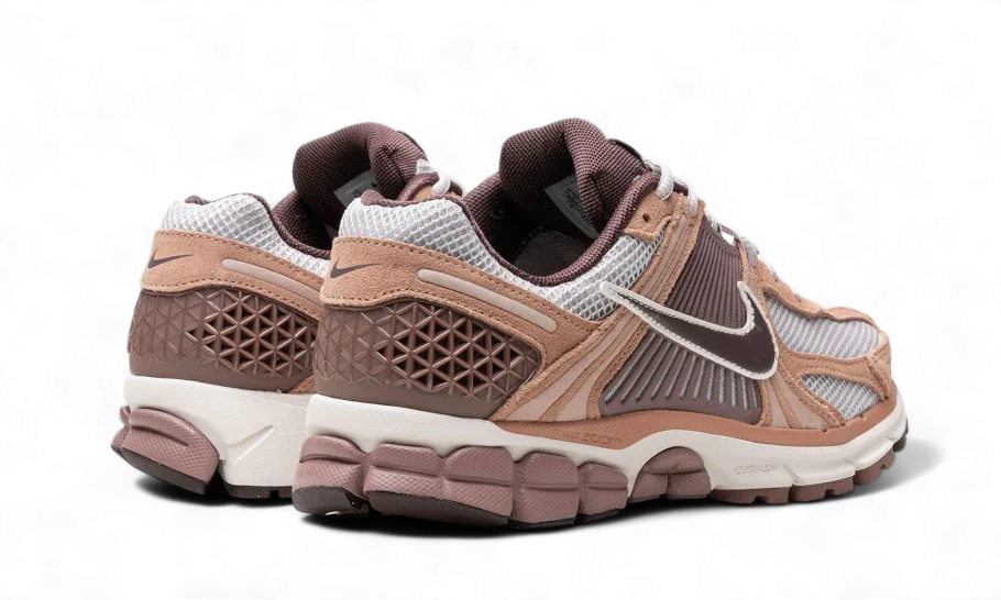 Zoom Vomero 5 Dusted Clay